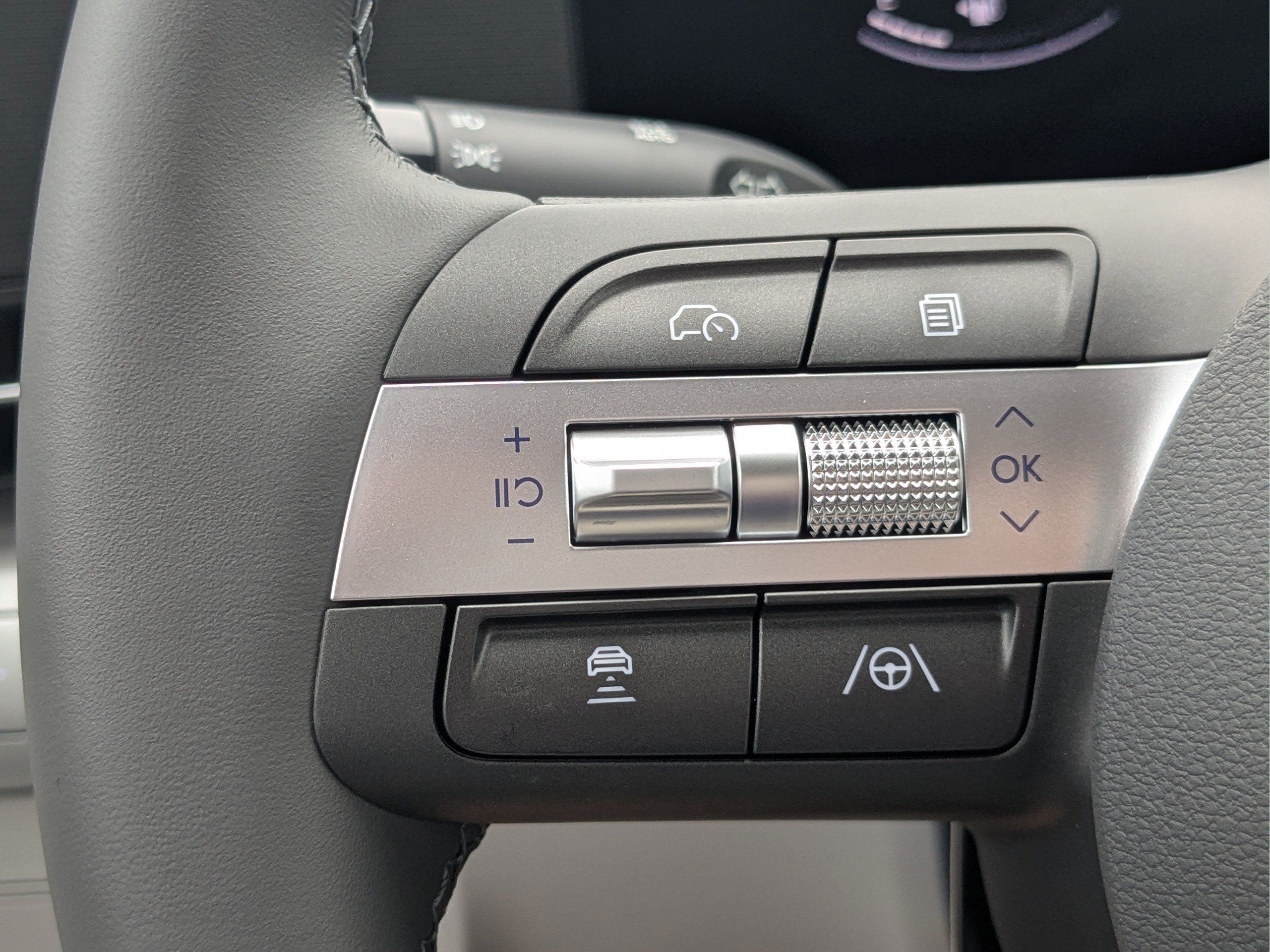 New 2027 Hyundai Kona SEL Sport FWD image 33