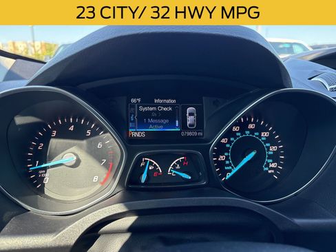 Used 2016 Ford Escape SE FWD image 21