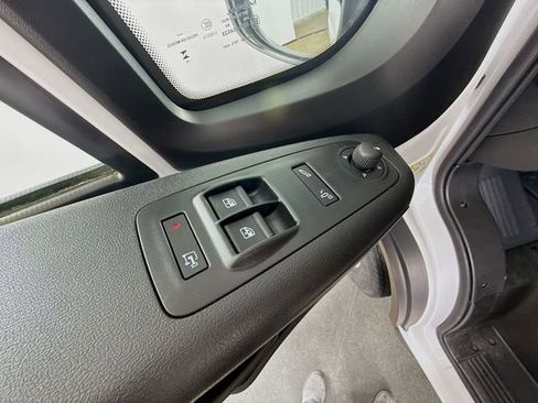 Used 2025 RAM ProMaster 1500 w/ Convenience Group image 17
