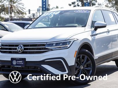 Used 2024 Volkswagen Tiguan SE