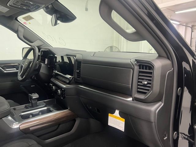 New 2026 Chevrolet Silverado 1500 RST AWD/4WD image 25