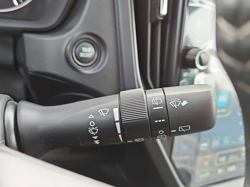 New 2026 Subaru Forester Premium image 26