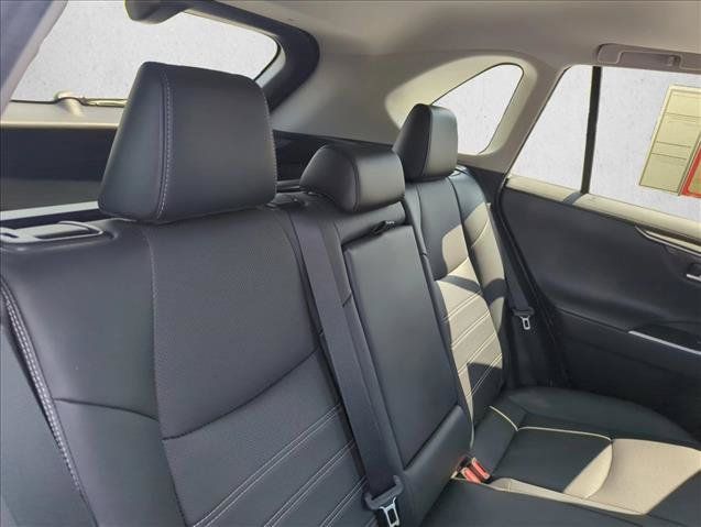 Certified 2020 Toyota RAV4 Limited w/ Limited Grade Weather Package AWD/4WD image 28