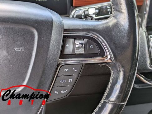 Used 2018 Lincoln Navigator Reserve w/ Technology Package AWD/4WD image 33