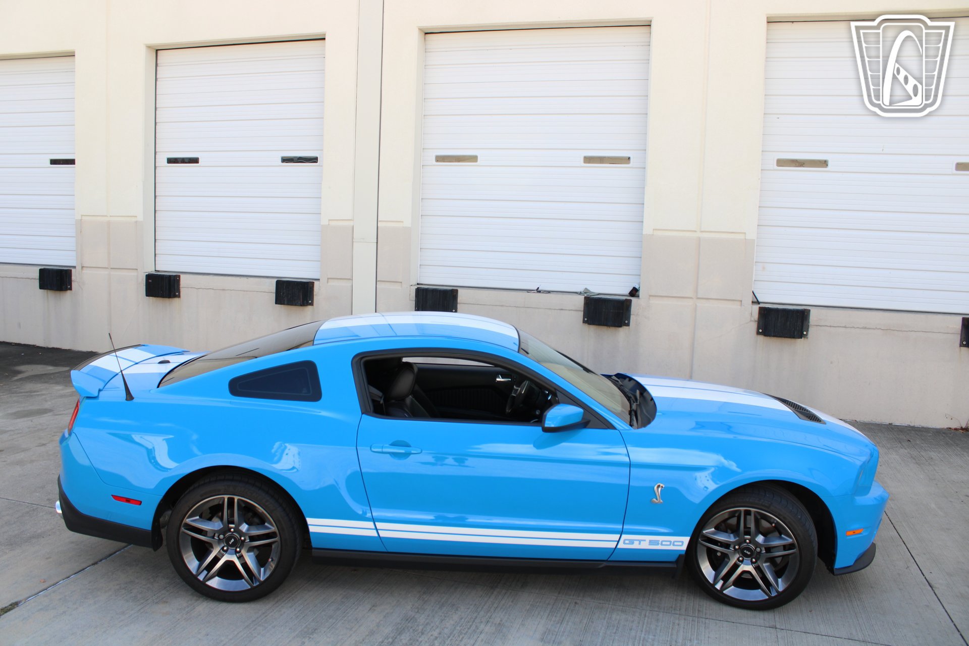 Used 2010 Ford Mustang Shelby GT500 RWD image 31