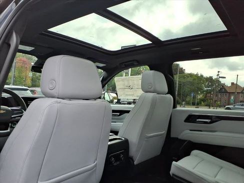 New 2026 Chevrolet Suburban Premier w/ Sun And Tow Package image 11