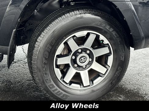 Used 2024 Toyota 4Runner TRD Off-Road image 14