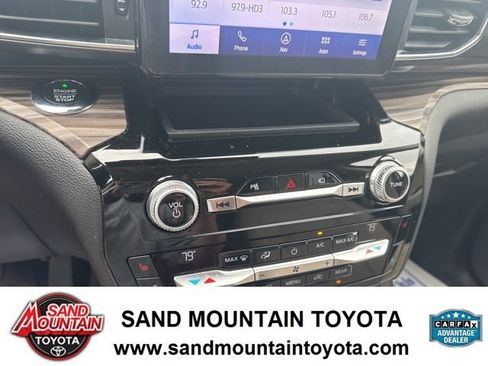 Used 2021 Ford Explorer Limited w/ Equipment Group 301A image 23