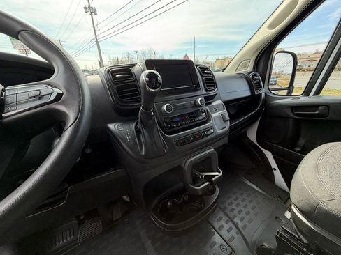 Used 2025 RAM ProMaster 2500 w/ Safety Group image 17