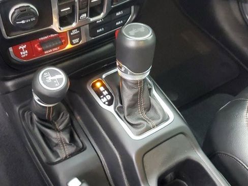 Certified 2023 Jeep Wrangler Unlimited Rubicon 392 w/ Xtreme Recon 35" Tire Package image 26