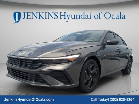 New 2026 Hyundai Elantra SEL Sport FWD image 9