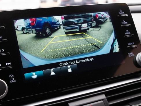 Used 2021 Honda Accord Sport image 31