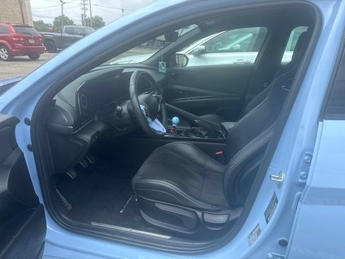Used 2025 Hyundai Elantra N FWD image 9