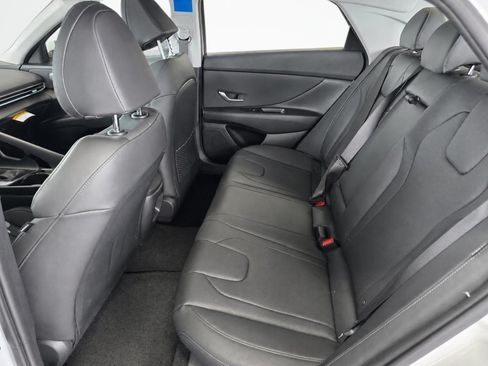 New 2026 Hyundai Elantra Limited FWD image 36