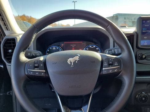 Used 2024 Ford Bronco Sport Badlands image 21