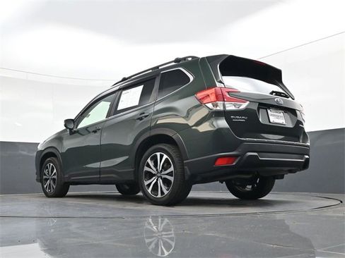 Used 2022 Subaru Forester Limited image 39