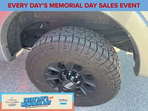 Used 2022 Ford F350 Lariat w/ Tremor Off-Road Package AWD/4WD image 6