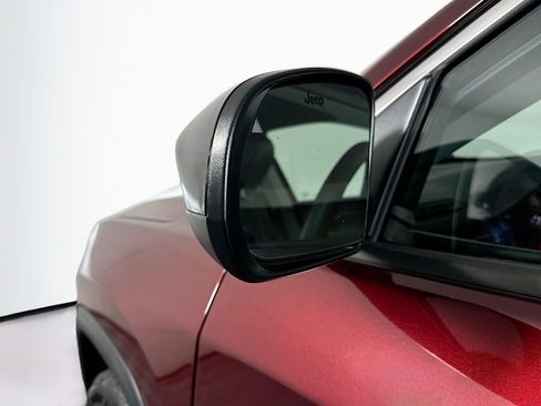 Used 2022 Jeep Compass Latitude image 16