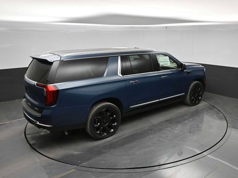 New 2026 GMC Yukon XL Denali w/ Denali Reserve Package AWD/4WD image 27