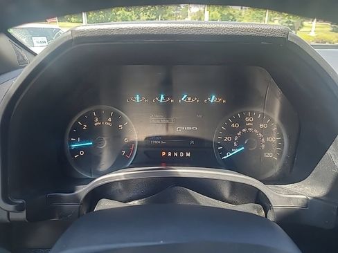 Used 2018 Ford F150 XLT w/ Equipment Group 302A Luxury AWD/4WD image 20