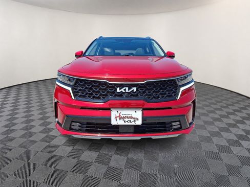Certified 2023 Kia Sorento SX Prestige w/ Panoramic Sunroof Package AWD/4WD image 2