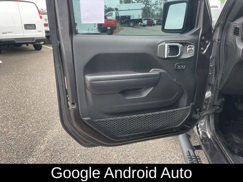 Used 2018 Jeep Wrangler Unlimited Sport S image 13