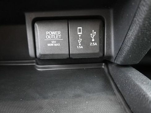 Used 2017 Honda Pilot Elite image 6