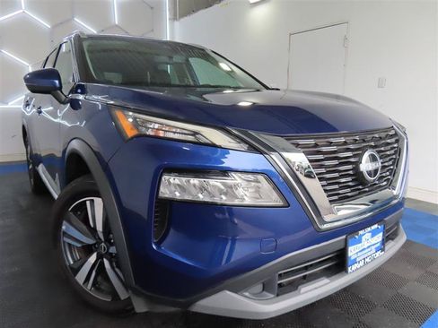 Used 2023 Nissan Rogue SL AWD/4WD image 3