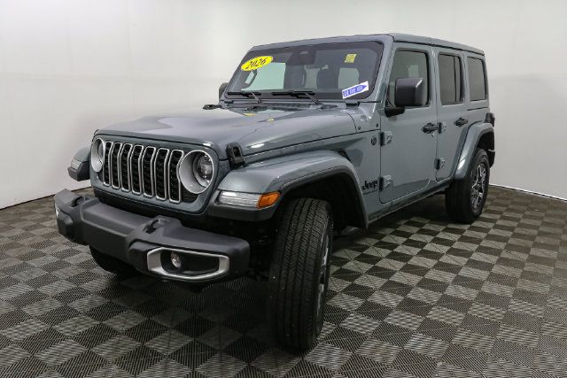 Used 2026 Jeep Wrangler Unlimited Sahara AWD/4WD image 5