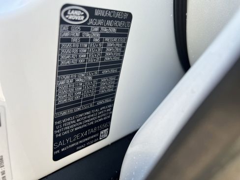 Used 2026 Land Rover Range Rover Velar Dynamic SE image 20