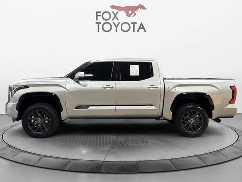 Used 2023 Toyota Tundra Platinum image 3