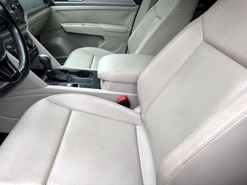 Used 2018 Volkswagen Atlas SE image 15