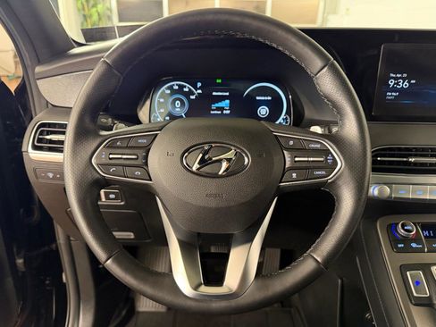 Used 2022 Hyundai Palisade Calligraphy image 23