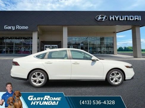 Used 2024 Honda Accord LX image 9