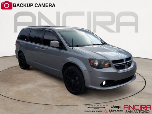 Used 2019 Dodge Grand Caravan GT FWD image 1