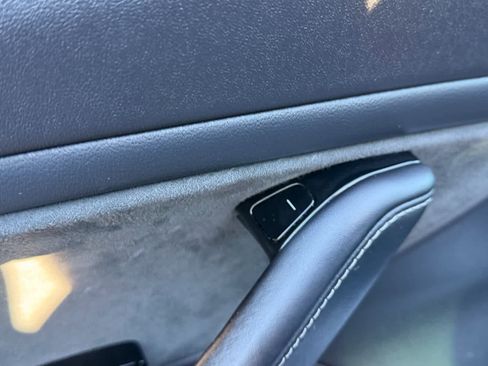 Used 2018 Tesla Model 3 Long Range image 14