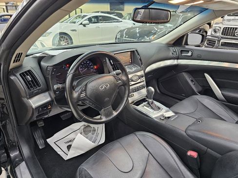 Used 2013 INFINITI G37 Convertible w/ Premium Pkg RWD image 15