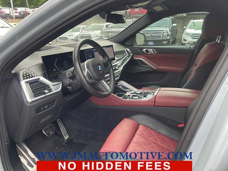 Used 2024 BMW X6 M60i AWD/4WD image 3