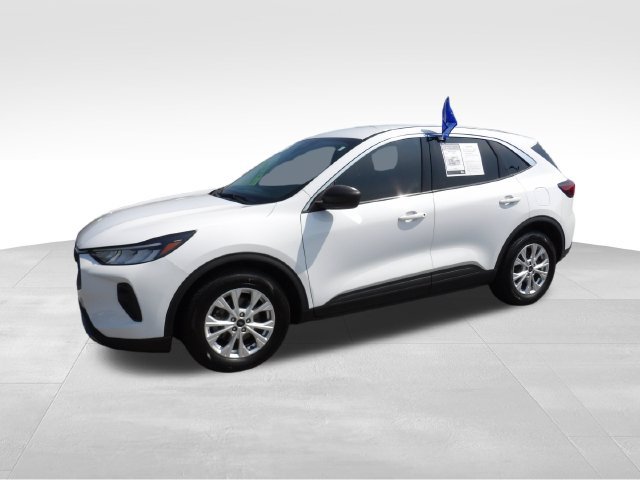 Certified 2023 Ford Escape Active w/ Cold Weather Package FWD image 5