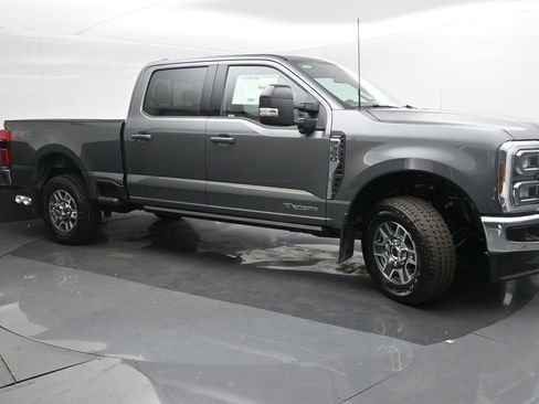 New 2026 Ford F350 Lariat w/ Lariat Ultimate Package image 8