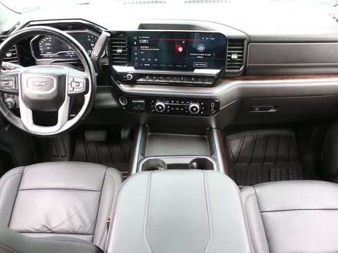 Used 2024 GMC Sierra 2500 SLT w/ SLT Convenience Package AWD/4WD image 15