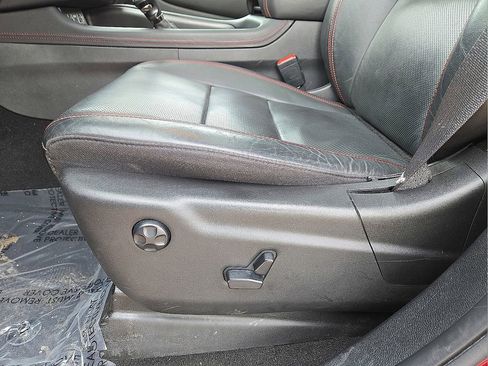 Used 2024 Dodge Durango GT image 25