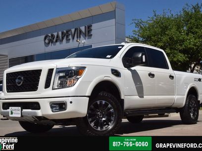 Used 2019 Nissan Titan PRO-4X w/ Pro-4x Convenience Package