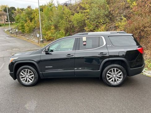 Used 2019 GMC Acadia SLE w/ LPO, Floor Liner Package image 17