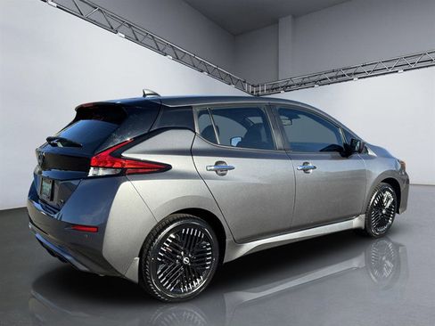 Used 2024 Nissan Leaf SV Plus image 7