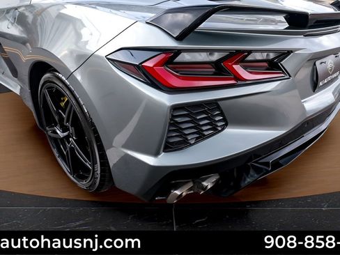 Used 2023 Chevrolet Corvette Stingray Premium Conv w/ Z51 Performance Package RWD image 6