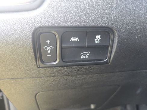 Used 2023 Kia Sorento SX image 11