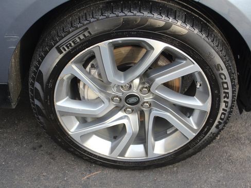 Used 2019 Land Rover Range Rover Sport HSE image 27