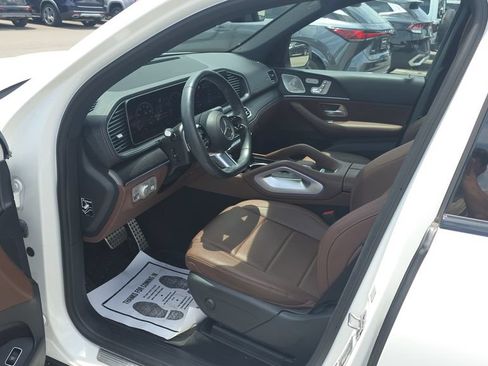 Certified 2024 Mercedes-Benz GLS 450 4MATIC image 23