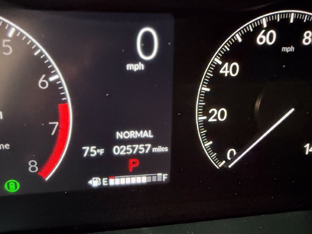 Used 2024 Honda Pilot TrailSport image 15